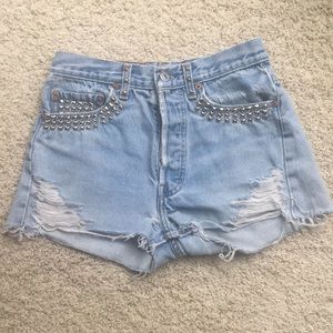 Studded Levi vintage shorts